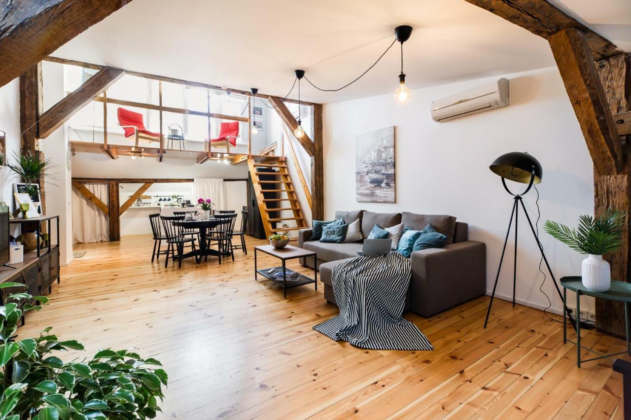 Cozy Studio Mansard Riga Old Town Aptartment, Ac Eksteriør bilde
