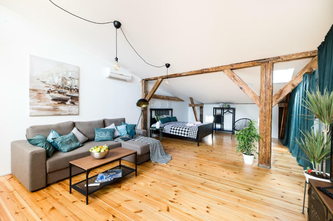 Cozy Studio Mansard Riga Old Town Aptartment, Ac Eksteriør bilde